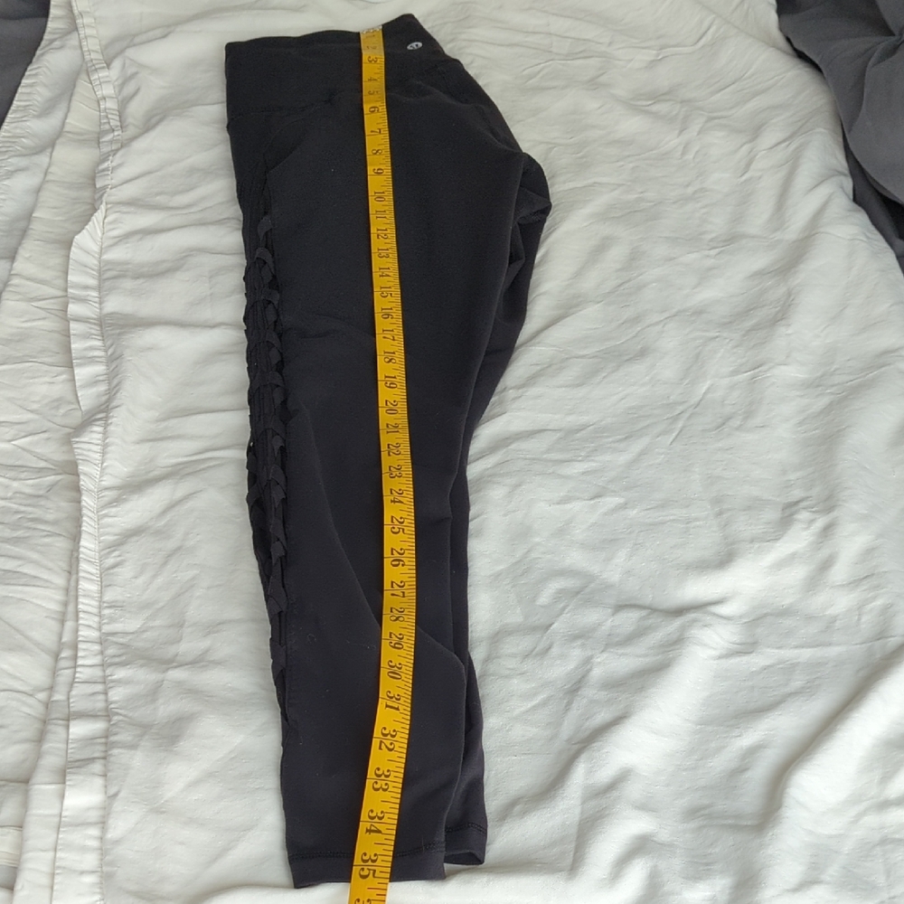Lululemon Black Leggings with Side Accents - Picture 6 of 7